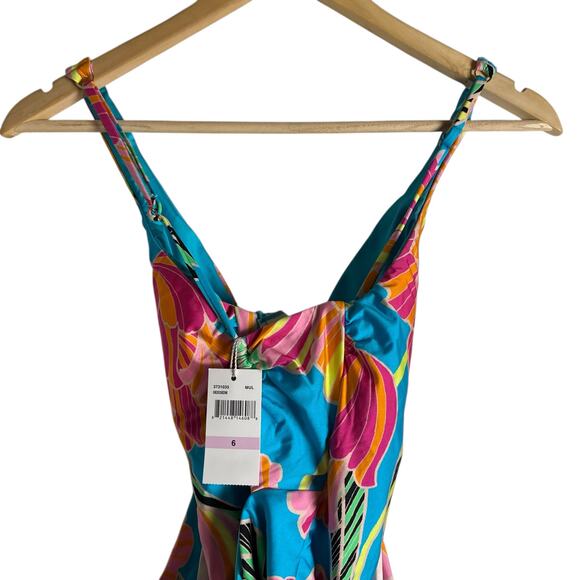 Trina Turk Poppy Blue Floral Print Plunge V-Neck One Piece Swimsuit Size 6 - Picture 9 of 12